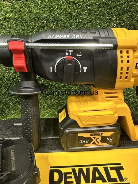 Аккумуляторный перфоратор DeWalt DCH133NT (48V, 6AH), АКБ перфоратор Деволт