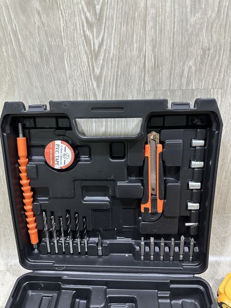 Шуруповерт DeWalt 48V 6.0AH с набором инструментов / Аккумуляторный шуруповерт DeWalt 24 В с насадками в кейсе