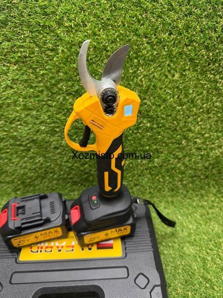 Безщітковий акумуляторний секатор AlFAR Germany PRO DCM680P2 (48V, 6 AH) Садовий АКБ секатор Німеччина із різом 30 мм
