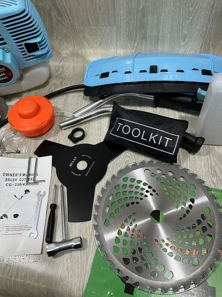 Коса газонна бензинова Krafftec Германі БГ-6500 Professional