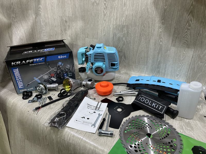 Коса газонна бензинова Krafftec Германі БГ-6500 Professional